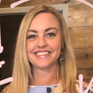 Meet your Posher, Shelly